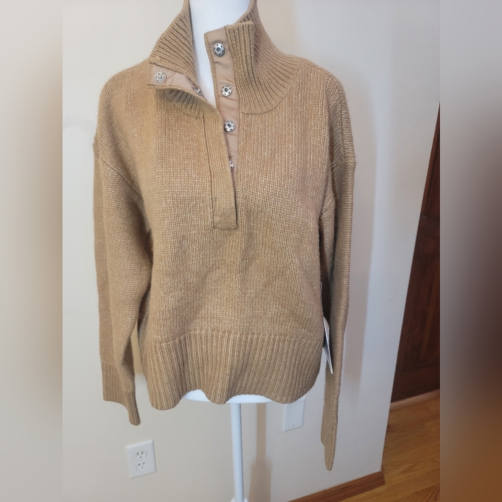 Women's Tan Sweater